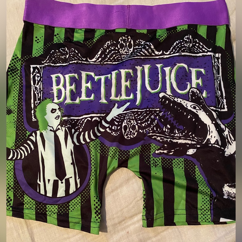 NWTs Bettlejuice boxers and socks size M